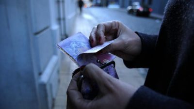 Macri dejará como herencia el salario pulverizado