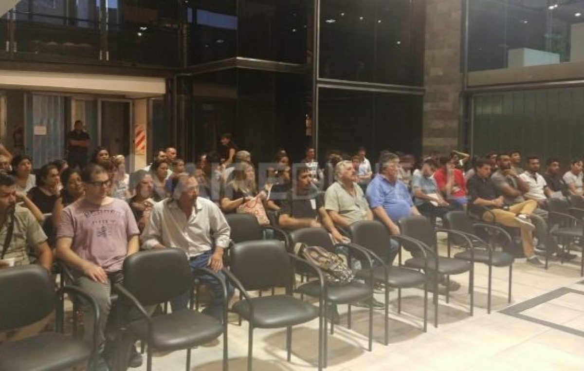 Los trabajadores precarizados de la Municipalidad de Santa Fe formaron un sindicato