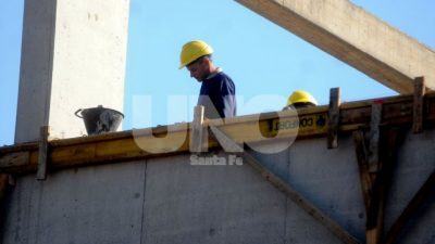 La Uocra denuncia 3 mil puestos de trabajo menos en Santa Fe y pide que no vengan con «el cuento de la transición»