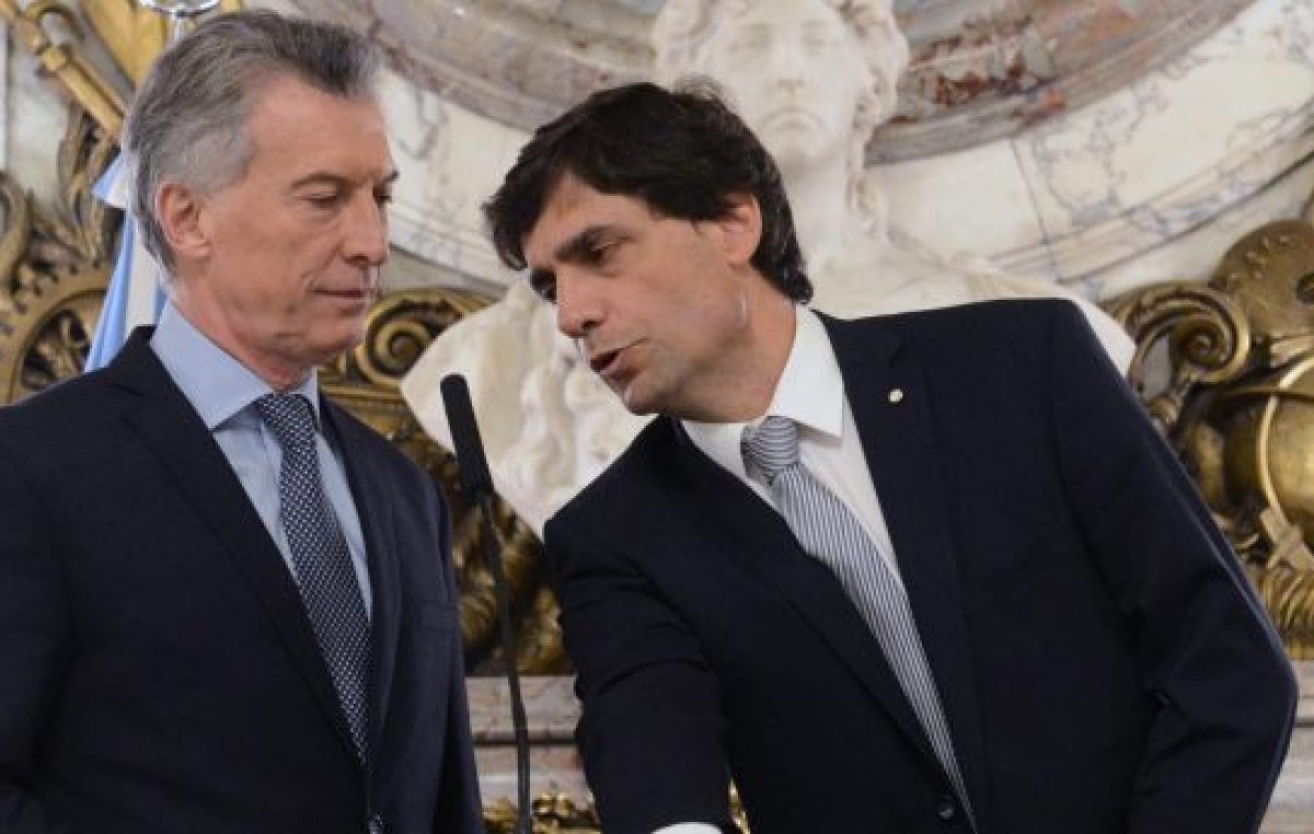 En menos de dos meses, el Gobierno sacó U$S 80 millones de los jubilados a cambio de bonos
