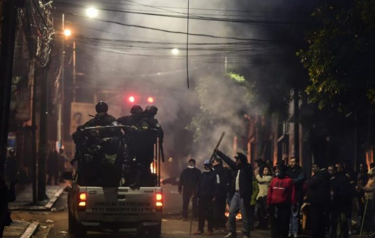Golpe en Bolivia: Ministerios cerrados y medios públicos clausurados