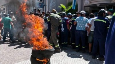 Catamarca: Dictaron la conciliación al SOEM y Arévalo denunció contratos en el CD