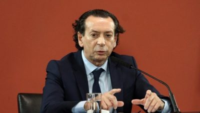 Sica tendrá que explicar si repartió planes sociales antes del 17 de octubre y con qué criterio
