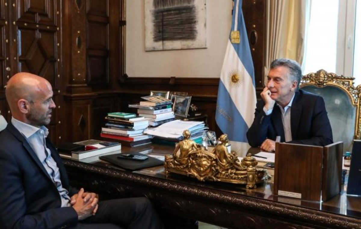 Macri se va quedando solo en eso de negar el golpe de Estado en Bolivia