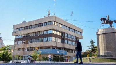 Garantizan el pase a planta municipal de los contratados neuquinos
