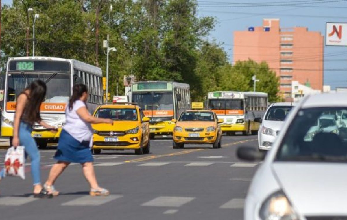Neuquén: Tiemblan los sueldos con lo que cuesta movilizarse