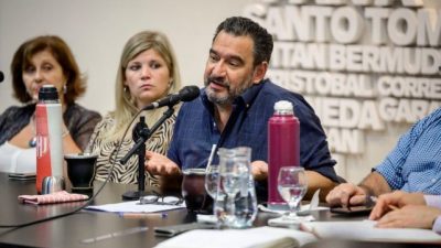 Festram dice que el ministro Agosto «se apresuró» al decir que no se podrá sostener la cláusula gatillo