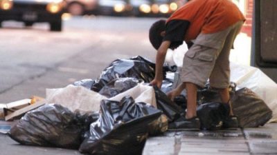 En el país, 8 de cada 10 hogares no cubre la canasta básica para una familia tipo