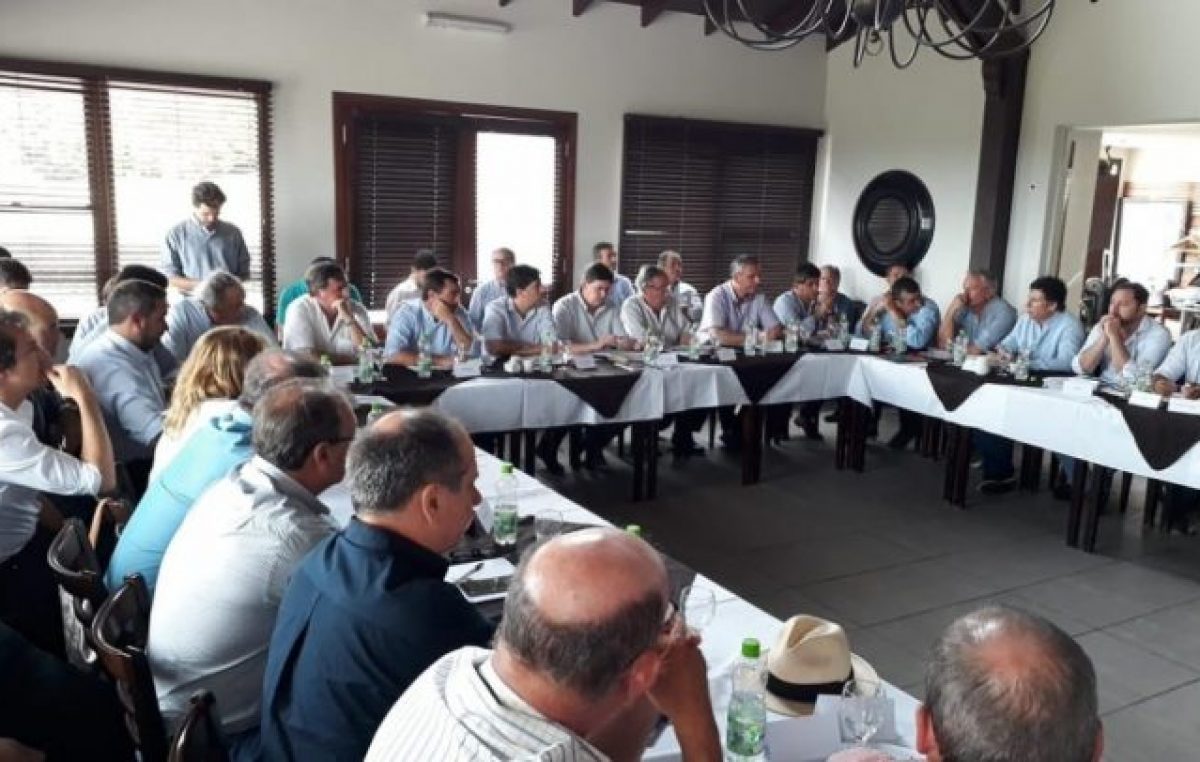 Buenos Aires: Triunfó la postura más dialoguista y Miguel Fernández presidirá el Foro de Intendentes Radicales