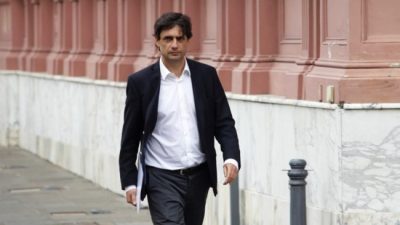 El gobierno tomó otros $30 mil millones de la Anses