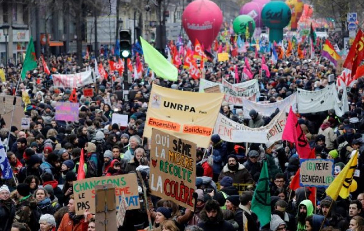 Francia paró en contra de la reforma jubilatoria