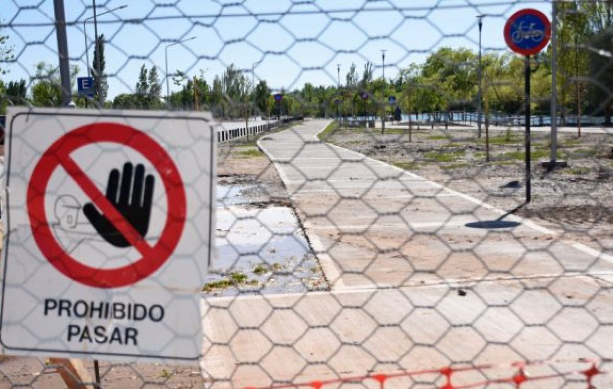 Al intendente de Neuquén le dejaron $2000 millones en un «corralito»