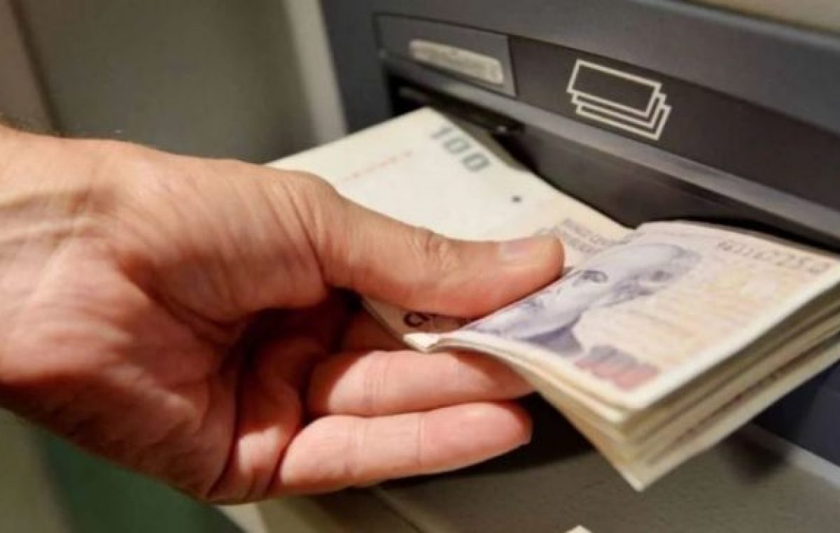 El 60% de la población ocupada gana menos de $ 25.000 por mes