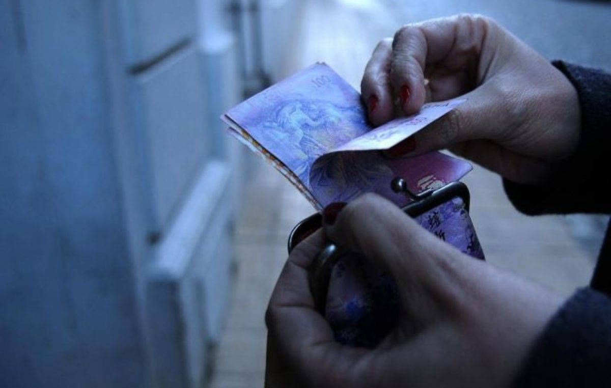 El salario sigue perdiendo contra la inflación