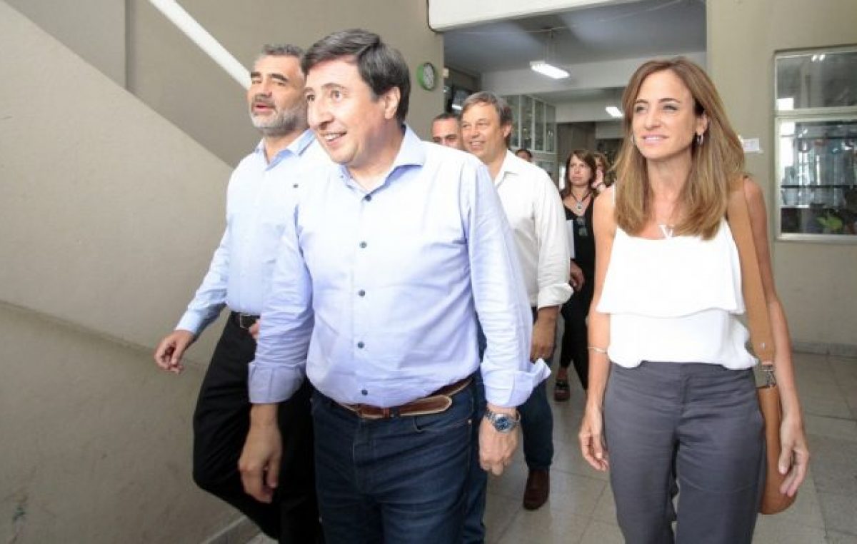El Gobierno puso en marcha la implementación de la Tarjeta Alimentaria en el conurbano con el objetivo de frenar la crisis