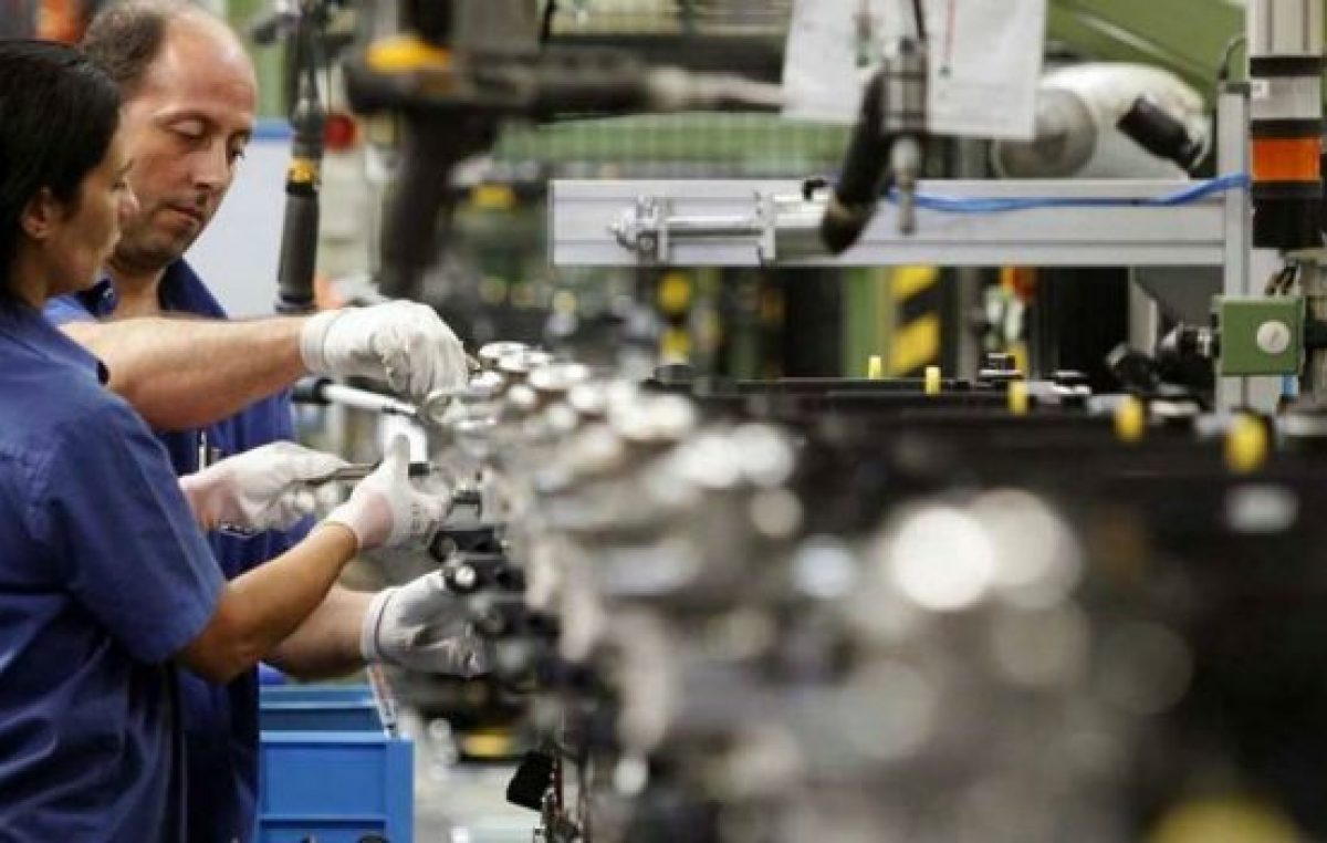 En el último año de Macri 11.700 trabajadores de pymes perdieron su empleo