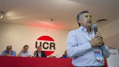 Alfredo Cornejo dijo que Macri debería quedarse callado