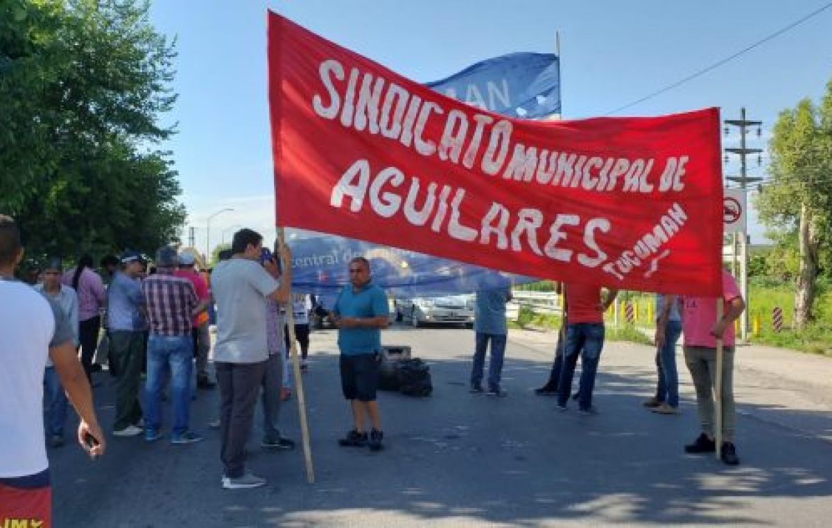 Sur tucumano: Trabajadores municipales cortan la ruta nacional 38