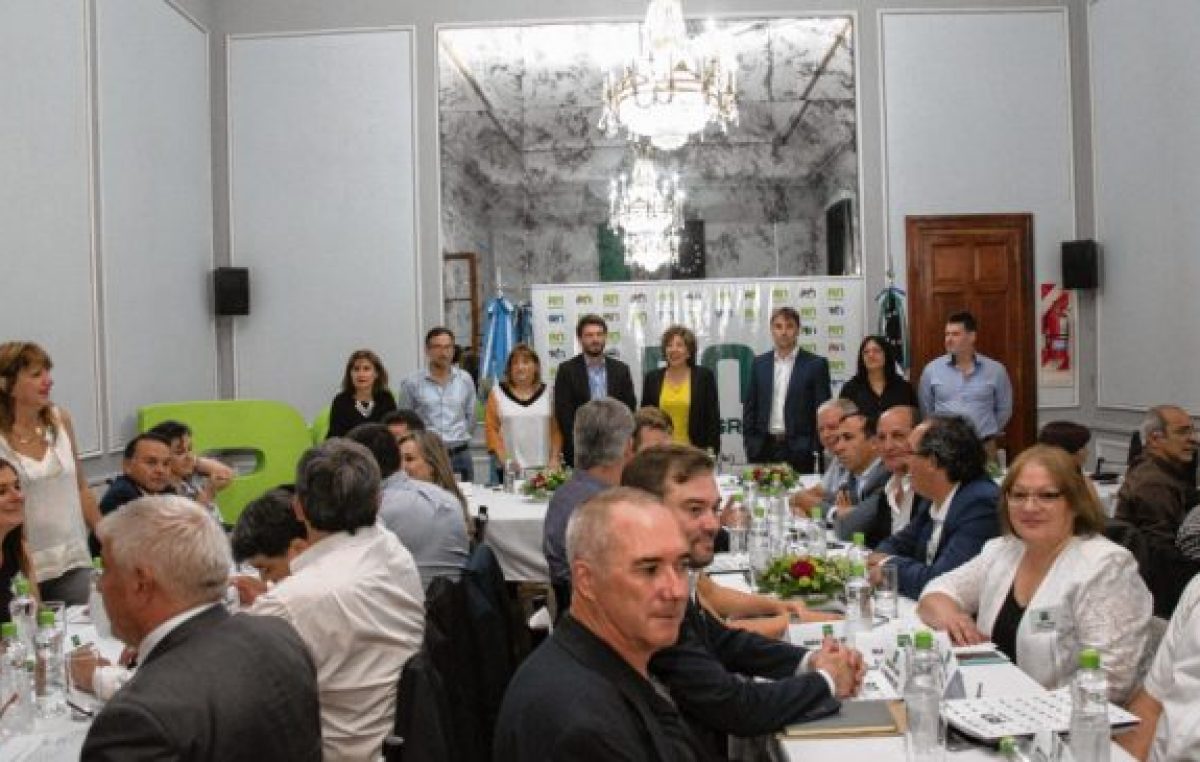 Río Negro: Auxilio de $30 millones a municipios para que paguen aguinaldos