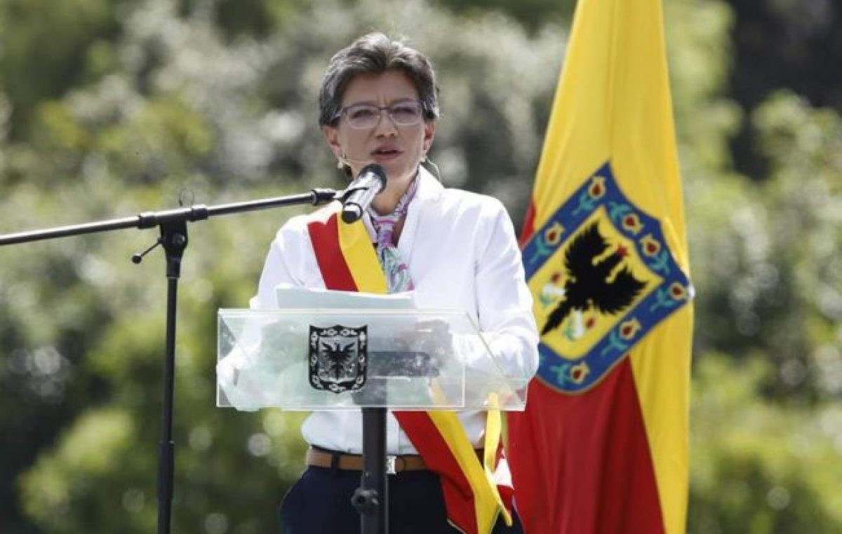 Claudia López, primera alcaldesa de Bogotá: mujer, de izquierda, ecologista, lgtbi