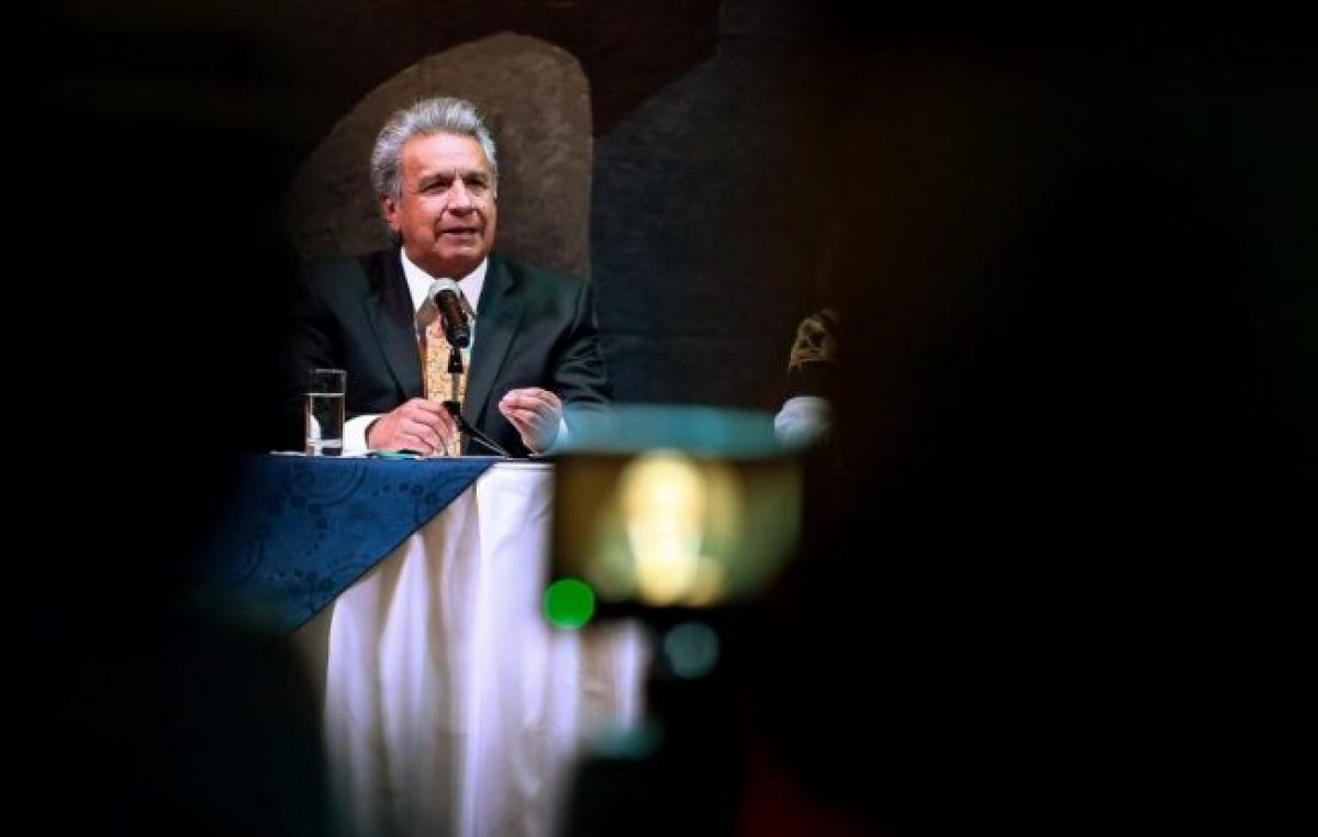 Ecuador repite las medidas económicas de Macri