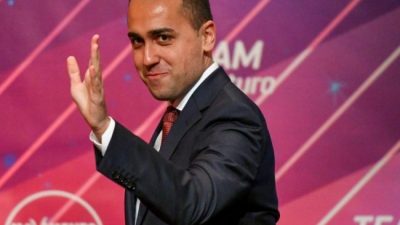 Renunció el líder del M5S en Italia 