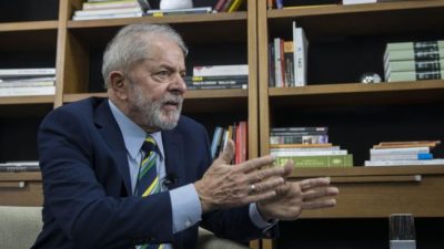 Lula Da Silva: «Hay que seguir peleando por la democracia»