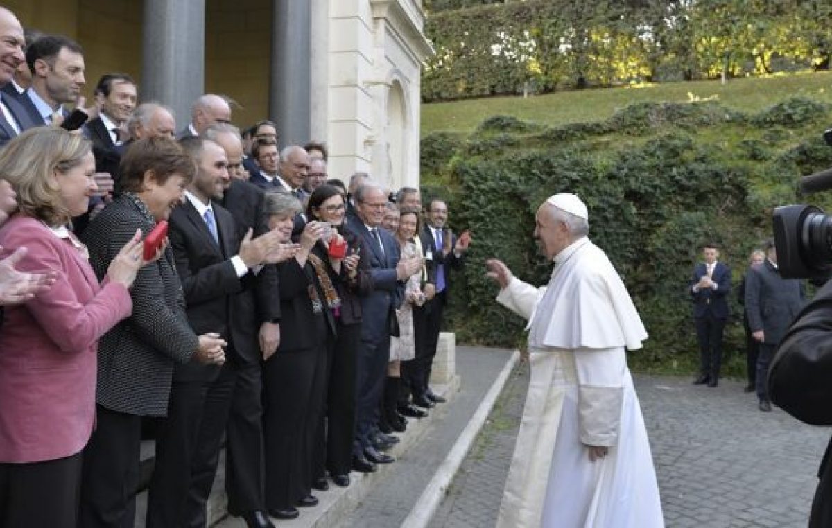 ¿Cómo puede ayudar el Papa en la renegociación de la deuda argentina?