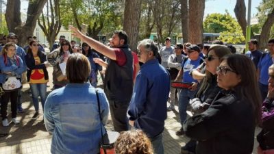 Centenario: sin Bertoldi, nadie negocia con los municipales