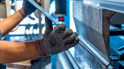 La industria santafesina volvió a caer en 2019