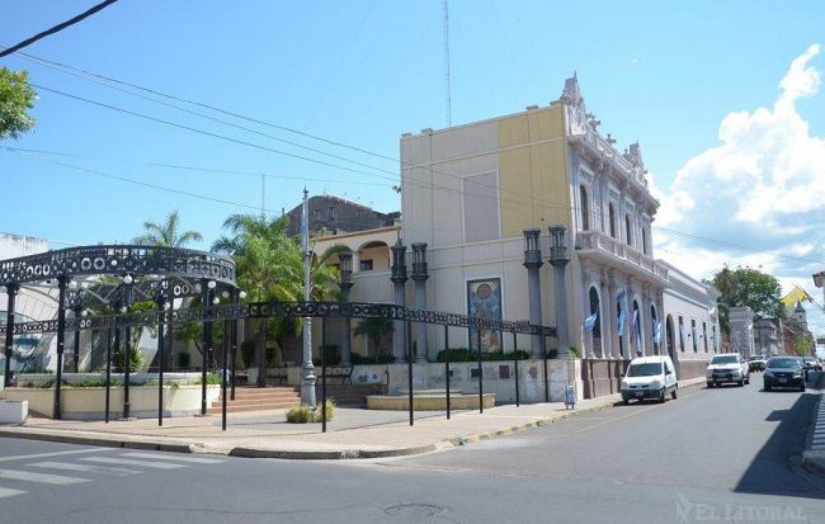 Municipales de Corrientes esperan que esta semana se concrete la convocatoria a reabrir paritarias