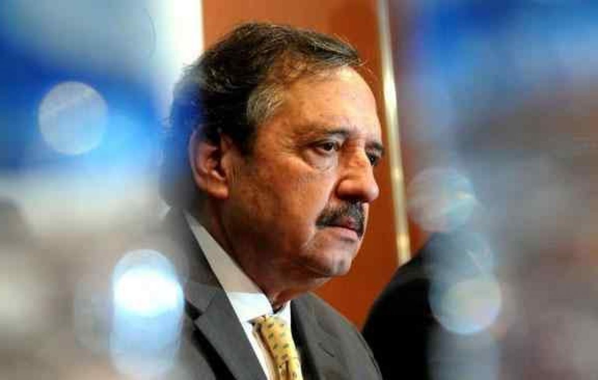 Cornejo despegó a la UCR de la designación de Alfonsín como embajador en España