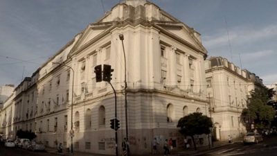Buena señal: sobre el cierre, un grupo importante de bonistas acepta el ofrecimiento de Kicillof