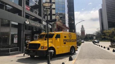 Ultimátum del Gobierno a los bancos por las tasas de tarjetas