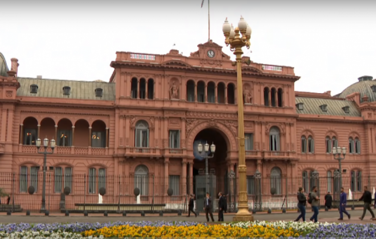 Funcionarios heredados del macrismo: el Gobierno no da doble indemnización a estatales