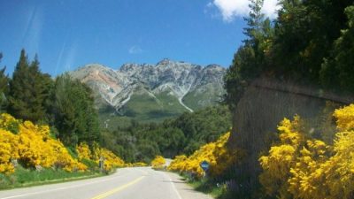 Bariloche, entre la Retama y el turismo