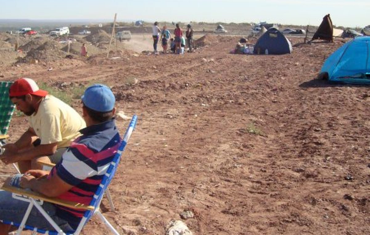 Las nuevas tomas de Neuquén ya suman más de 800 familias