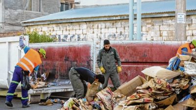 Insisten con el compromiso de los vecinos de Neuquén por la basura