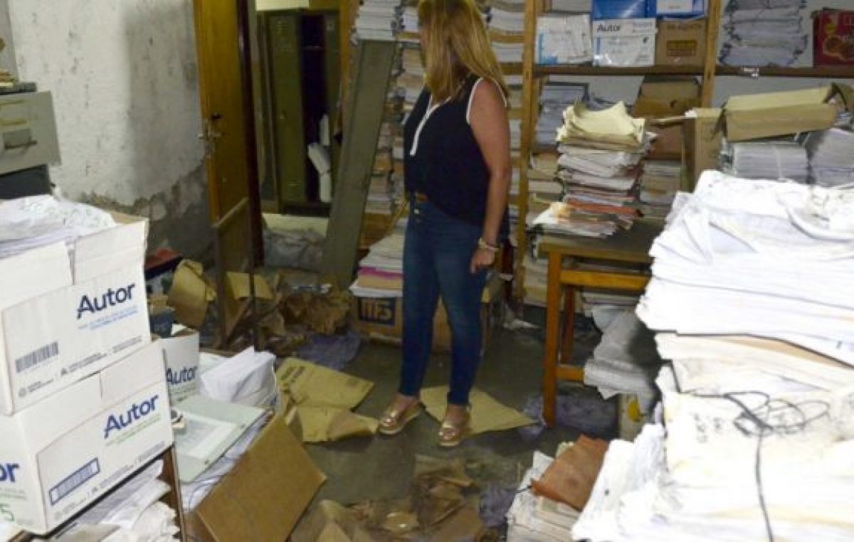 Como en la Casa Rosada, pero en Neuquén: denuncian abandono del municipio