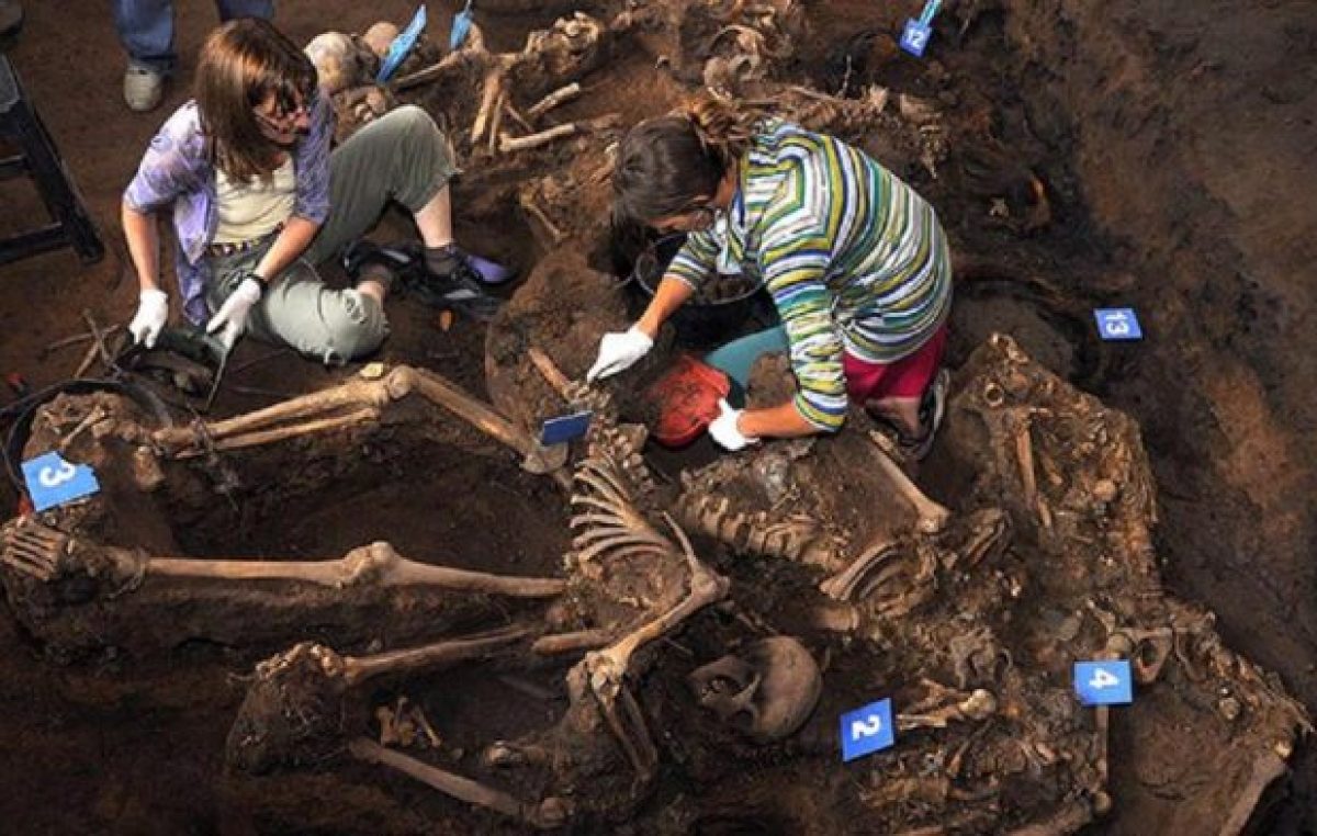 Postulan al Equipo Argentino de Antropología Forense para el Premio Nobel de la Paz 