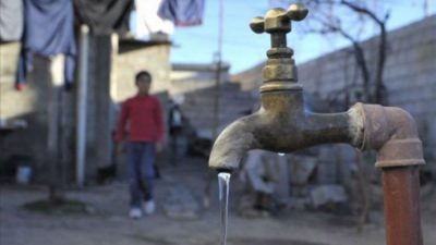 Salta: Se pierden 12 millones de litros de agua potable por hora