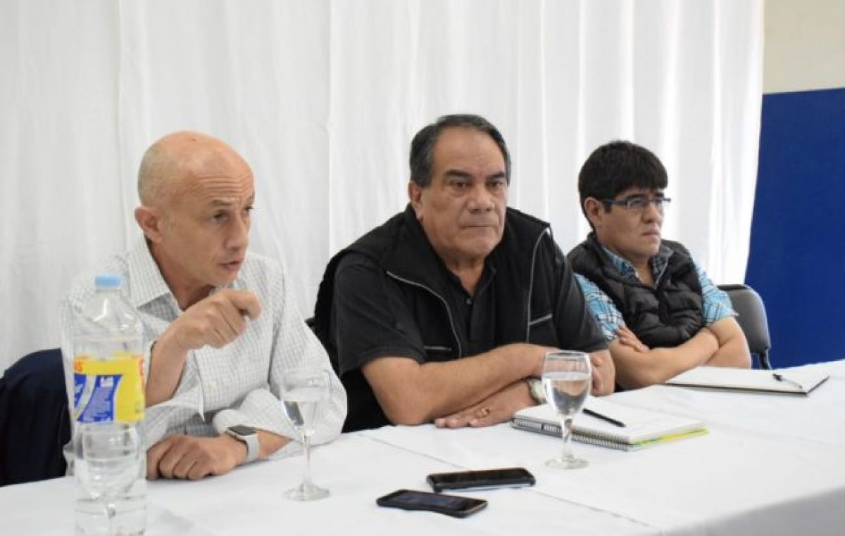 Municipales de Caleta Olivia levantaron el paro tras anuncio de aguinaldos