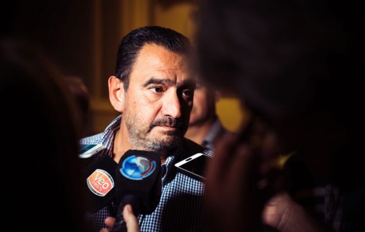 Los municipales santafesinos empiezan a discutir salarios y quieren más que la cláusula gatillo