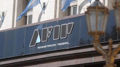 Denuncia contra la AFIP macrista por llevar a la quiebra a Oil Combustibles