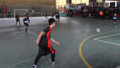 Acuerdan ayuda a los clubes de barrio por la pandemia