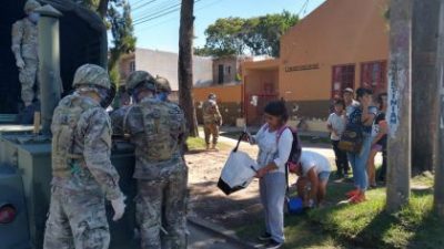 Ultiman detalles para aplicar una «cuarentena comunitaria» en las zonas más críticas del Conurbano