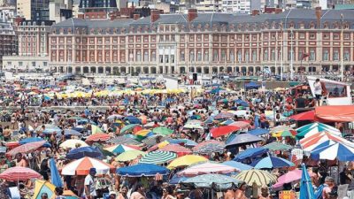 Temporada 2020 en Mar del Plata: Hubo casi 3,5 millones de turistas y fue el mejor febrero desde 1991