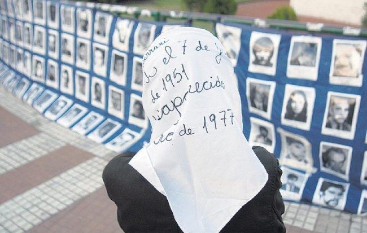 «Con los y las 30 mil como bandera, los pueblos tenemos memoria»