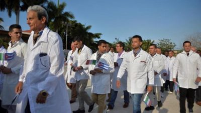 Salud bonaerense evaluará la oferta de Cuba de enviar médicos 