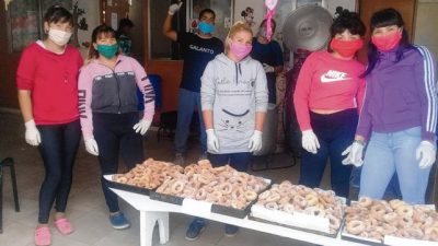 Cocinar para ayudar, una historia solidaria que se repite